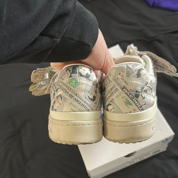 Adidas Winged Sneakers with Money Print -Jeremy Scott sz10 - Picture 5 of 6